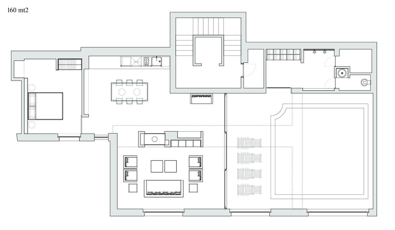 Suite & Pool-Como House-160 Mt-Private Indoor Swimming Pool, Heated All Year-Private Covered Parking-Private Garden And Terrace-Fully Equipped Kitchen Zewnętrze zdjęcie
